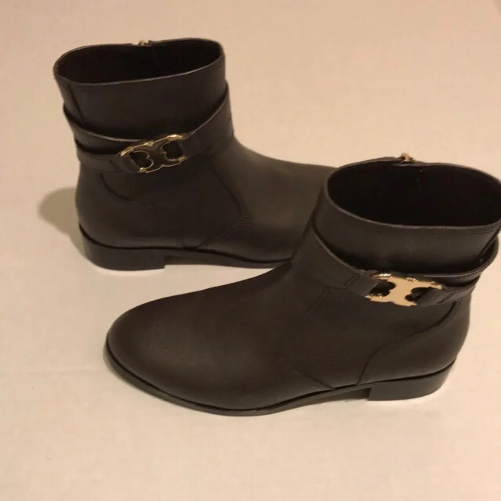 Tory Burch Gemini Link Leather Boots